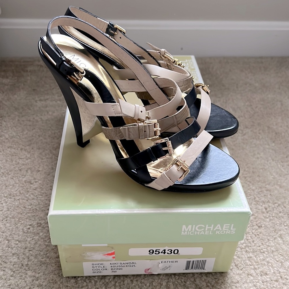 Michael Kors leather open toe platform dress sandals, size 7m